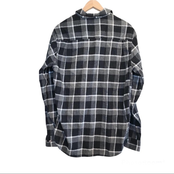 ๐ 6/$60, Weatherproof Flannel, Navy Black/White Plaid, Size Medium - Picture 6 of 6